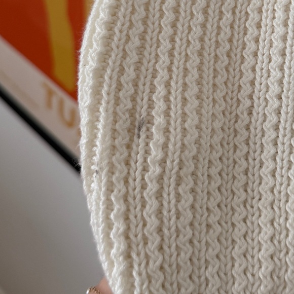 White sezane sweater - Picture 7 of 10